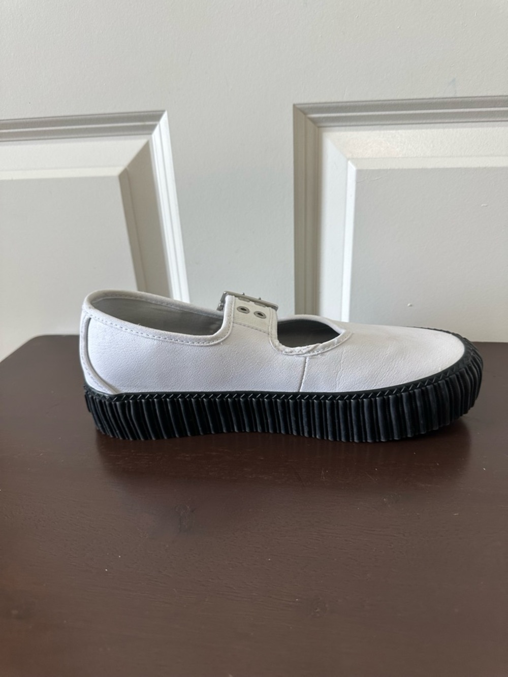 Vans White Mary Jane Creeper Buckle Shoe Size 7.5 - Picture 8 of 11